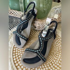 HNGHOU Women's Summer Bohemia Beach Sandals - Casual and Comfortable Size 7